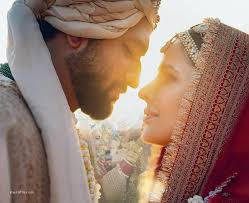 Katrina Kaif and Vicky Kaushal are married, seek "Love and Blessings" -  MERA FM