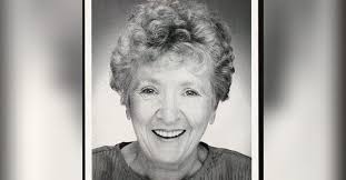 Elaine J. (Beach) White Obituary