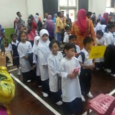 Occupying over 365 acres of land, part of bukit rimau is situated on a gentle, sloping hill. Photos At Sekolah Kebangsaan Bukit Rimau 203 Visitors