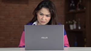 Asus juga masih memiliki laptop di harga kisaran rp3,7 jutaan. Harga Asus Vivobook Ultra A412fl Murah Terbaru Dan Spesifikasi Priceprice Indonesia