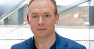 New Leader-in-Residence brings expertise in business and entrepreneurship  to students