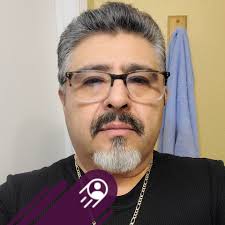 SOLICITO AYUDANTE EN CABALLERIZAS (Caballerango) -Pago $250 dls al día.  -Aprenderá técnicas avanzadas del cuidado de equinos. -Solo de lunes a  viernes. -Sabado y domingo pagado -5 horas al día.