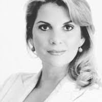 Barbara Lamb's Instagram, Twitter & Facebook