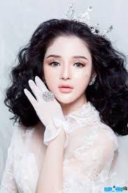 Người nổi tiếng tên Yen Vo