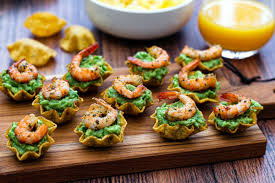 Une table au sud à marseille. Bouchees Aperitives Au Guacamole Et Crevettes Amandine Cooking