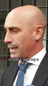 Padres de los 43 desaparecidos de Ayotzinapa reclaman responsabilidades en  México