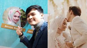 Cherly, angel, anisa, christy, devi, felly, gigi, ryn, and wenda. Nikahi Anisa Rahma Eks Cherrybelle Ternyata Anandito Dulu Pernah Cuma Selfie Bareng Foto Sang Istri Surya