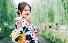 日本流行文化：樱花妹的“氛围美”是如何炼成的？学会这些你也可以！ | All About Japan