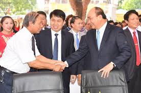 Nguyên thanh hóa thành phố hồ chí minh thổ nhĩ kỳ thụy sỹ thụy điển tiền giang trà vinh triều tiên trung quốc trường sa tuyên quang uae úc ucraina venezuela việt nam vĩnh long vĩnh phúc vũng tàu ý yên bái đà nẵng đài loan đăk lăk đăk nông đan mạch điện biên đồng nai đồng. Ngay 20 11 Thá»§ TÆ°á»›ng Nguyá»…n Xuan Phuc Vá» ThÄƒm TrÆ°á»ng CÅ© Vietnamnet