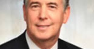 Two senior HCA execs retiring