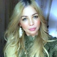 Lea Randall's Instagram, Twitter & Facebook