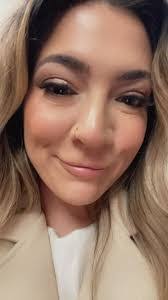 Maureen Sewell's Instagram, Twitter & Facebook