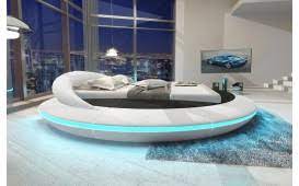 La loro forma circolare, la peculiarità e comodità di essere girevoli, li hanno assurti a nuova moda del. Letto Circolare Di Design Mars Con Led E Presa Usb Nativo