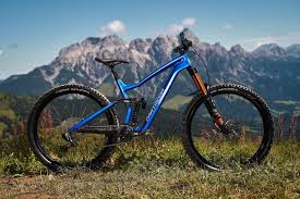 It's as simple as that! Dartmoor Bikes Ph Dartmoor Thunderbird Cf Dartmoorbikes Rideyourway Thunderbird Carbonfiber Enduro Mtb 2021 Facebook