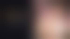 弾けるデカ乳】元インストラクターのエロ動画配信者！？ホテルに付いたら即すけべコスに変身！自分でおっぱいに顎を埋められるほどの巨乳美女に、ムキムキ施術師がエロエロマッサージ！？さらに夢の主観パイズリでは射精不可避！？「ゴム付けてないでしょ？」生ハメに  ...
