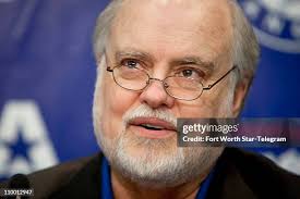 76 Joyce Simpson Photos & High Res Pictures