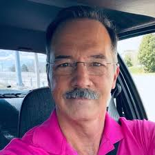 Paul Eves (@Lvlydy4aguiness)