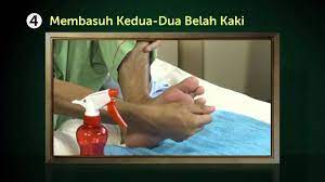 Sembahyang pesakit berdiri dan duduk atas kerusi (pesakit yang tidak mampu sujud). Panduan Solat Orang Sakit Solat Duduk Berlunjur Dan Baring