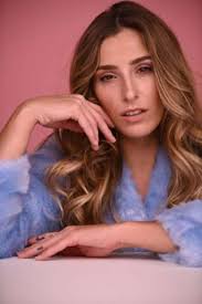 📅 11.09.2022🏠 SOLINGEN🗨️ Problemlose Portraitfotografie SARA SPECIAL