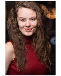 Ashton Garrison's Instagram, Twitter & Facebook