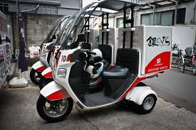 Sepeda motor roda tiga lainnya, setelah itu ada merek motor tossa dengan tipe andalannya yaitu tossa new super hercules xb 200cc. Perkenalkan Motor Antaran Jepang Si Tiga Roda Honda Gyro Blognya Arantan