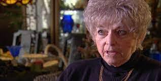 Teri Pollock's Instagram, Twitter & Facebook