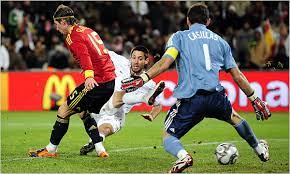 All the statistics from the spain versus usa match played in the fifa confederations cup on jun 24, 2009, including shots on target, number of passes, tackles, cards and more Stunning Spain And Soccer World U S Advances To Final The New York Times