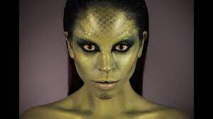 It's time for the october #mbmcraftchallenge! Diy Snake Costume Maskerix Com