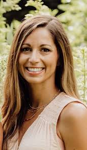 Amber Stiles's Instagram, Twitter & Facebook