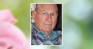 Max Edward Travers Obituary 2017