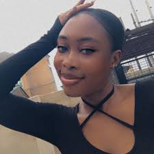 This is a selfie thread, I want to see your pretty and handsome faces. 🤌