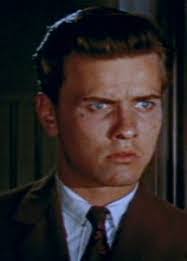 Richard Davalos's Instagram, Twitter & Facebook