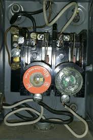 If you feel that using fusebox increases your productivity and you'd like us to invest more time in it, please back us up. Replace Well Pump Fuses With Circuit Breakers Doityourself Com Community Forums