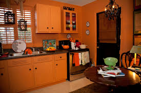 paint the kitchen orange! sassy