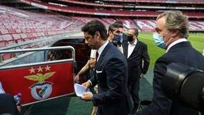 Rui costa comentou hoje o tema cavani, revelando que o benfica ainda espera uma resposta do avançado uruguaio à proposta que foi apresentada pelas águias. Uu U Cfeq7bx4m