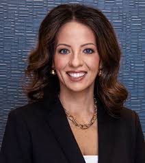 Jessica Crown's Instagram, Twitter & Facebook