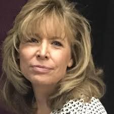 Rhonda Cummings's Instagram, Twitter & Facebook