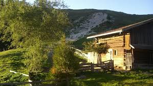 На досуге загляните в игровую комнату, наверняка там найдутся занятия вам по душе. Ferienwohnungen In Der Wildschonau