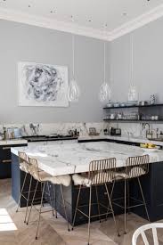Un Design Classique Mais Efficace Decoration Cuisine Lumiere Discount Interiordesign Interio Cuisine Americaine Interieur Maison Design Cuisine Moderne