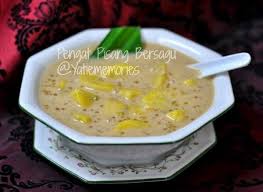 Pisang berangan ini juga sentiasa digunakan sebagai pencuci mulut di kebanyakan majlis, sangat antara masakan yang menggunakan pisang raja ialah kek, kerepek, pengat, lempeng dan kuih. Resepi Pengat Pisang Jagung Famousresipi Farbuck Com