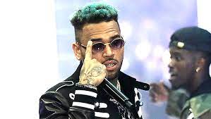 He is a good singer, he is a hairstyle or haircut is change by the chris brown every tour or solo songs. Chris Brown S Boy Aeko Has Curly Hair Like Him In New Adorable Photo Hollywood Life