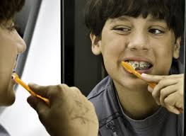 If water flows nicely during the testing phase, turn the device off and proceed to the next step to clean your teeth and braces. Easy Steps To Better Teeth Cleaning With Braces