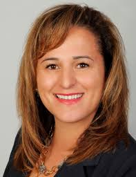 Stephanie Dow specializes in Gilbert AZ Homes, Real Estate, and Property  Listings