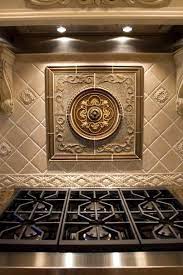 Wonderful Round Sonoma Medallion Custom Ordered From Fiorano Tile Showrooms Kitchen Backsplash Luxury Kitchens Tuscan Kitchen