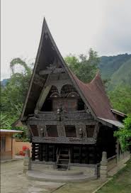 Rumah bolon merupakan rumah adat suku batak yang mendiami provinsi sumatra utara yang berfungsi untuk menunjukkan identitas dari suku tersebut. Desain Rumah Adat Batak Toba Arsitektur Vernakular Bali Desain Rumah