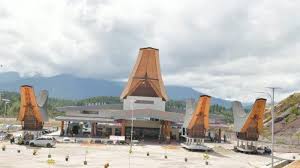 Lowongan pekerjaan di bandara toraja. Bandara Buntu Kunik Tana Toraja Diresmikan Jokowi Proyek Membelah Bukit Yang Terwujud Budget Halaman 2 Tribun Timur