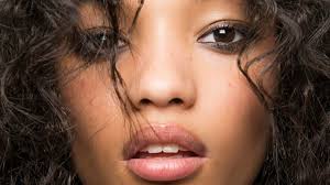 To help you find your next style we have put together a list of our top 25 stunning wavy how gorgeous are these chocolate brown waves? Best Weaves Amazon For Different Types Of Waves And Curls Stylecaster