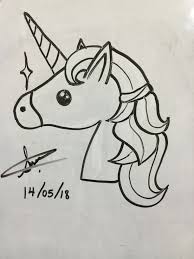 Unicorn Emoji I Drew This On The Whiteboard In School I Really Have Nothing Better To Do In School Besides Draw Don T I Unicorn Emoji Art Drawings