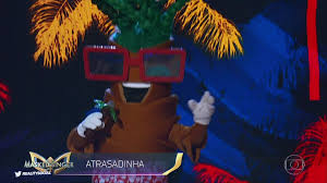 The masked singer is a british reality singing competition television series based on the masked singer franchise which originated from the south korean version of the show king of mask singer. Omh6czapaichym