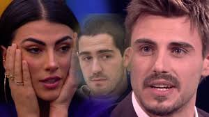 Nata a piacenza da mario salemi e fariba tehrani (di origini iraniane), inzia fin da giovanissima ad appassionarsi nel mondo dello spettacolo, approciando con il percorso lavorativo della modella. Gf Vip Zorzi Against Giulia Salemi Reveals A Detail About Francesco Monte Ruetir